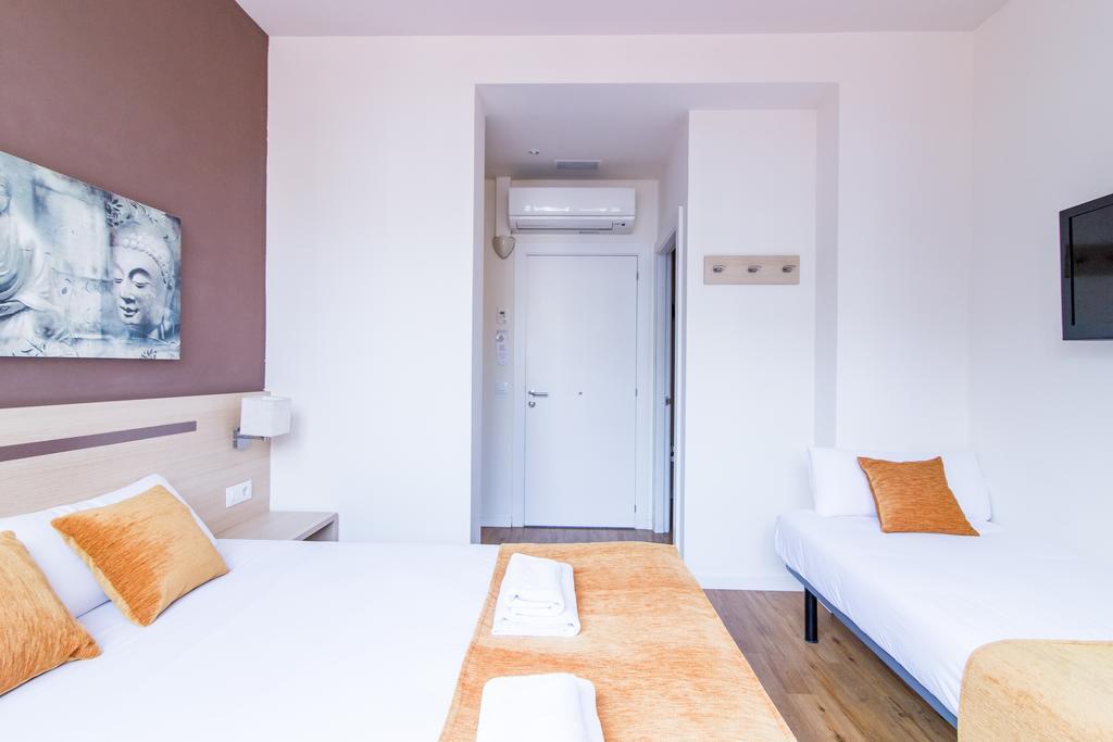 Hostal Barcelona Centro Exterior foto